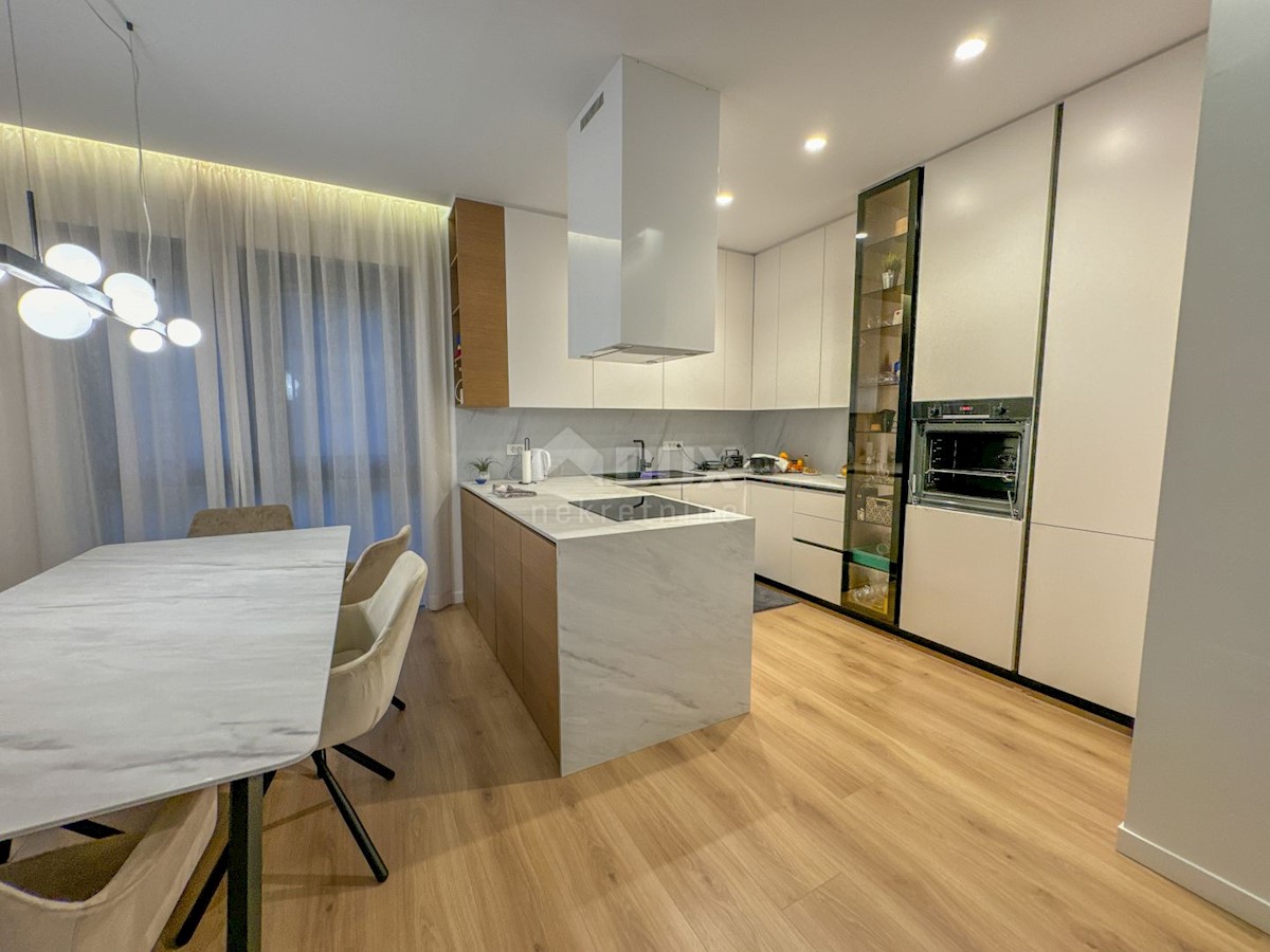 Appartement À vendre - PRIMORSKO-GORANSKA OPATIJA
