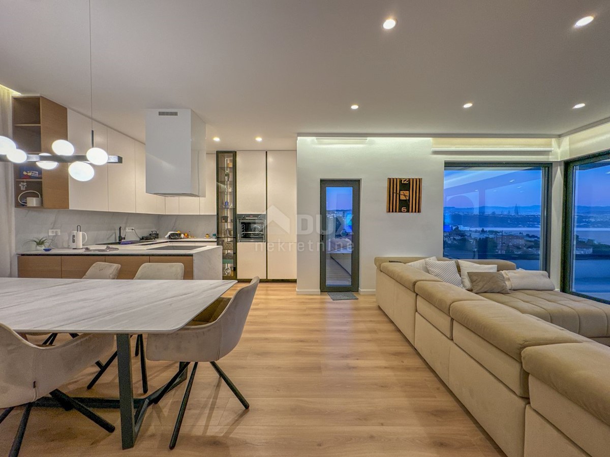 Appartement À vendre - PRIMORSKO-GORANSKA OPATIJA