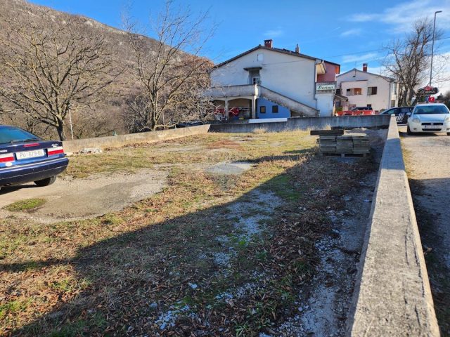 Zemljište na prodaju 1364 m² – Lupoglav