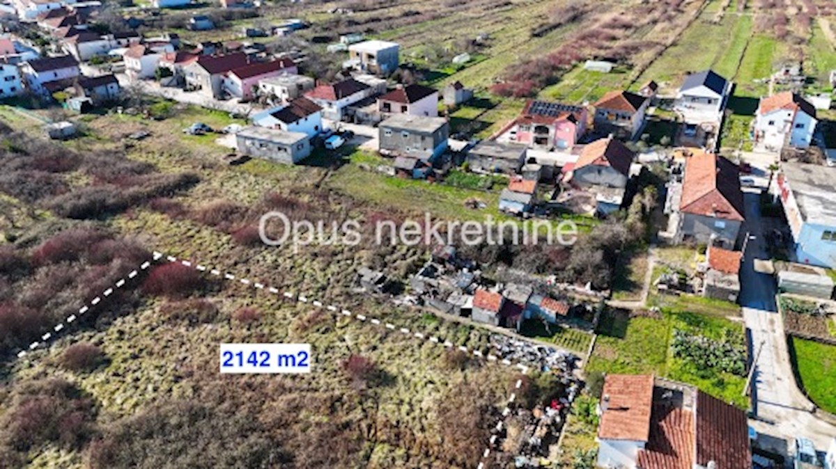 Zemljište Na prodaju - DUBROVAČKO-NERETVANSKA METKOVIĆ