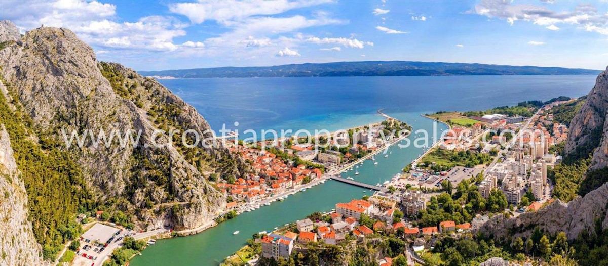 Flat For sale - SPLITSKO-DALMATINSKA OMIŠ