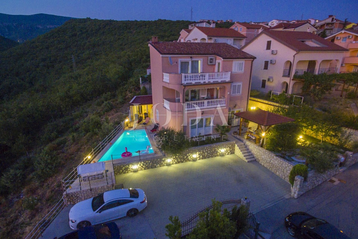 Kuća Na prodaju - PRIMORSKO-GORANSKA CRIKVENICA