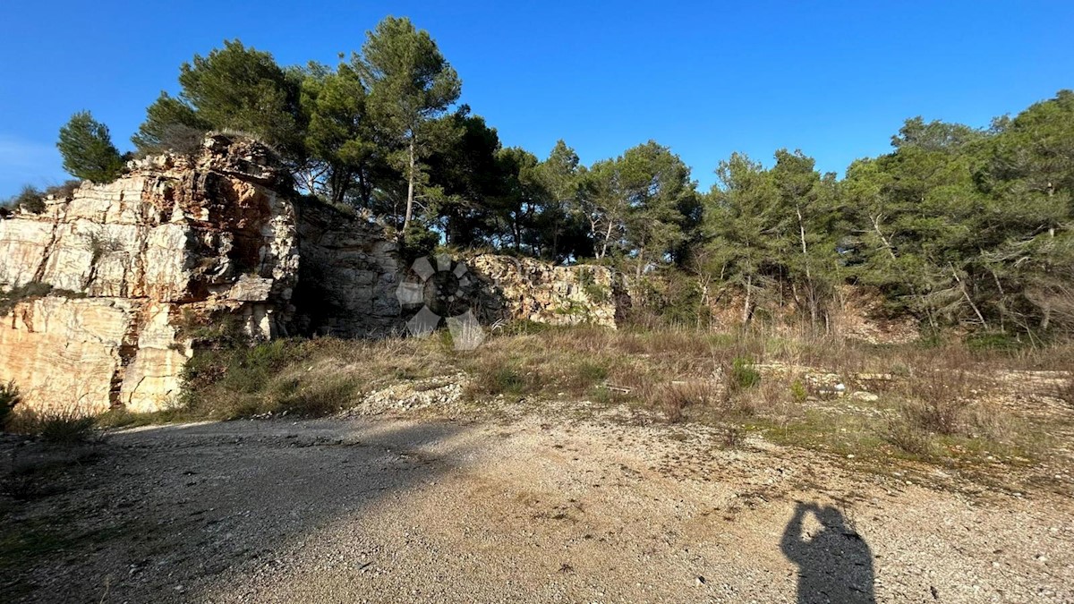 Parcela Naprodaj - ISTARSKA Pula