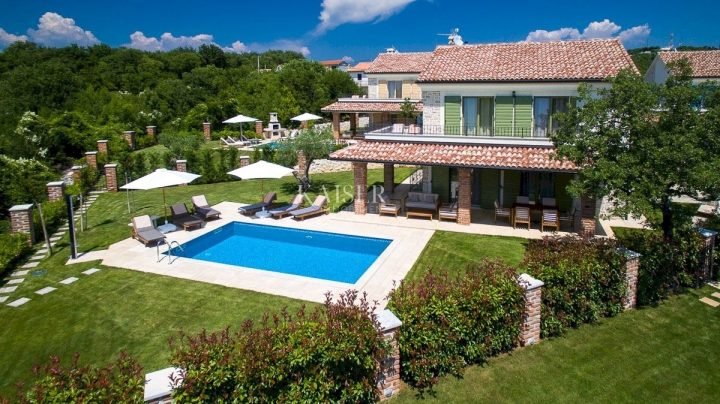Casa in vendita 179 m² – Dobrinj