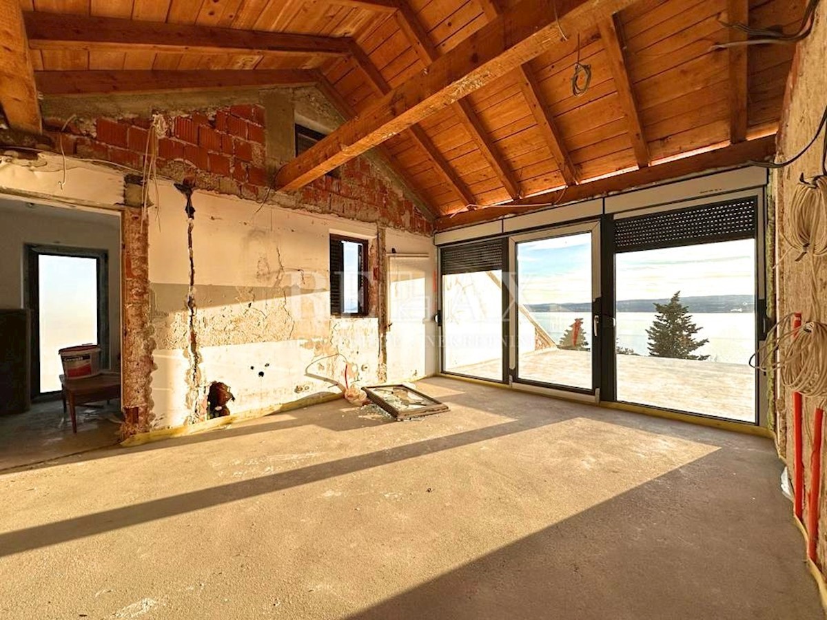 Apartma Na predaj - PRIMORSKO-GORANSKA CRIKVENICA