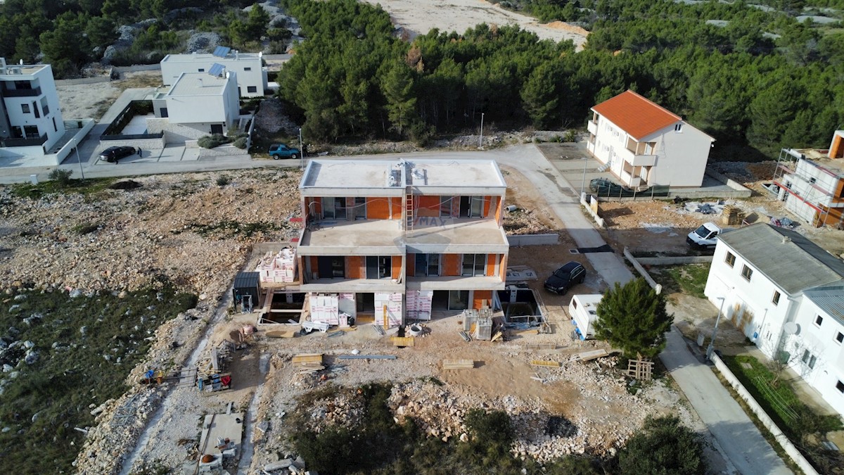 Kuća Na prodaju - ŠIBENSKO-KNINSKA VODICE