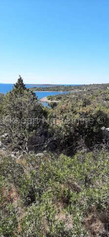 Zemljište na prodaju 3980 m² – Drvenik Veliki