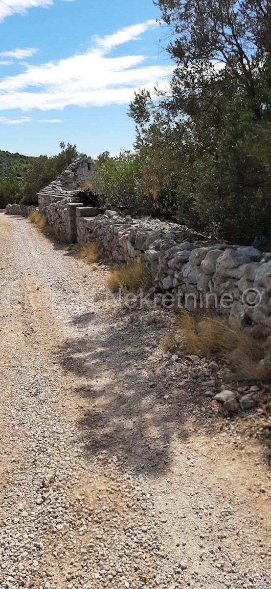 Pozemok Na predaj - SPLITSKO-DALMATINSKA TROGIR