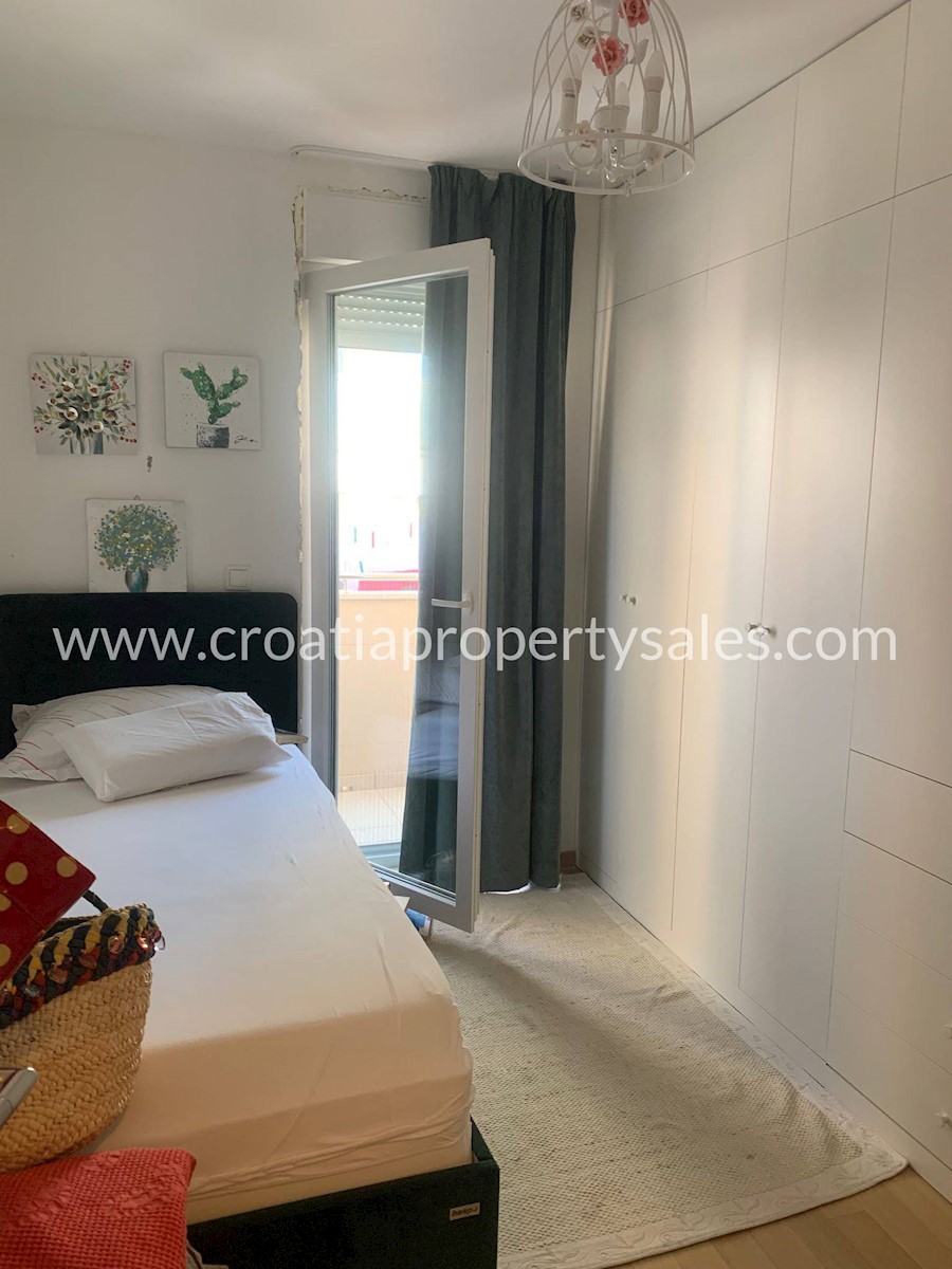 Flat For sale - SPLITSKO-DALMATINSKA SPLIT