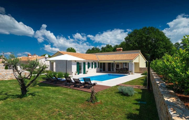 Casa in vendita 174 m² – Labin