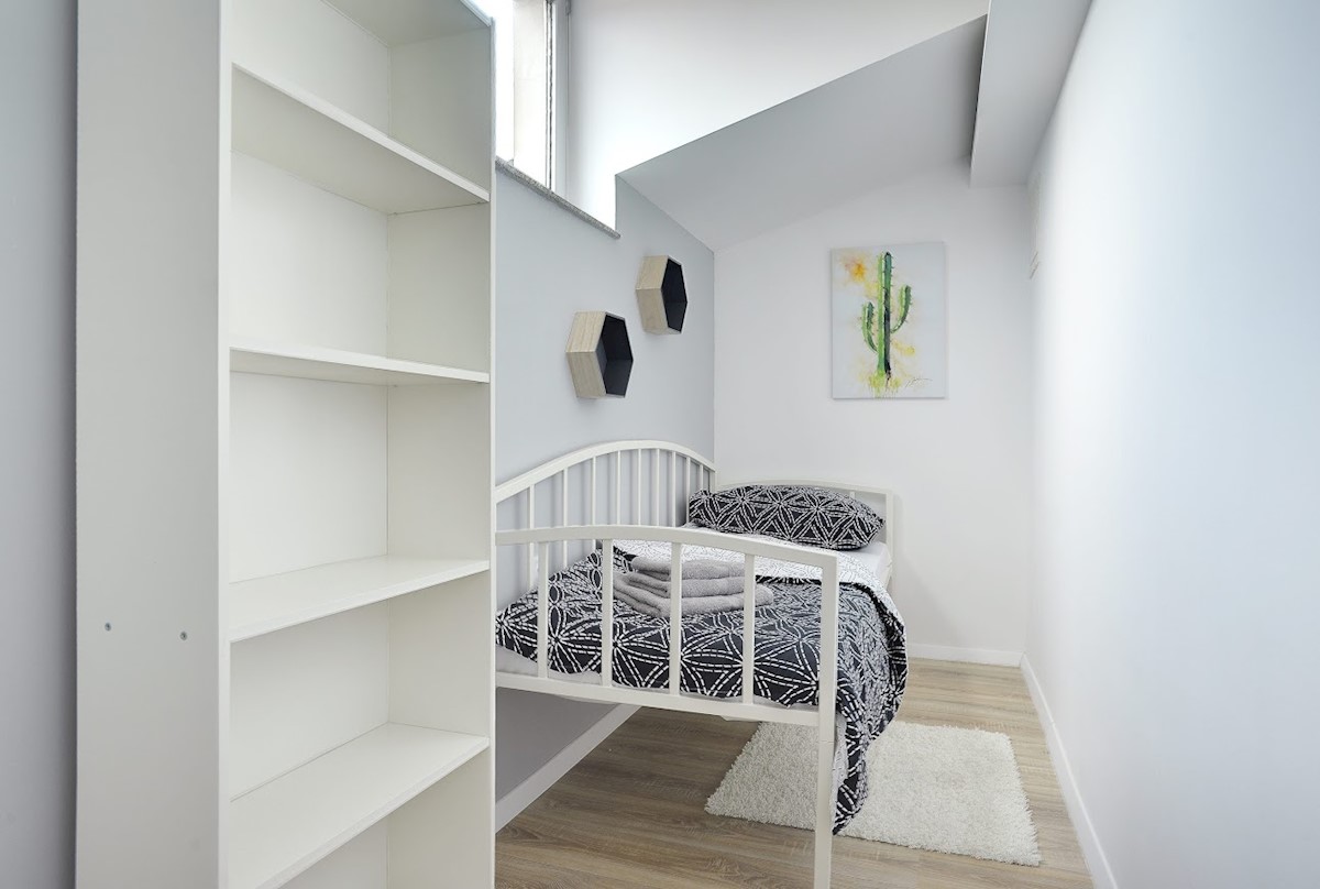 Flat For sale - ISTARSKA PULA