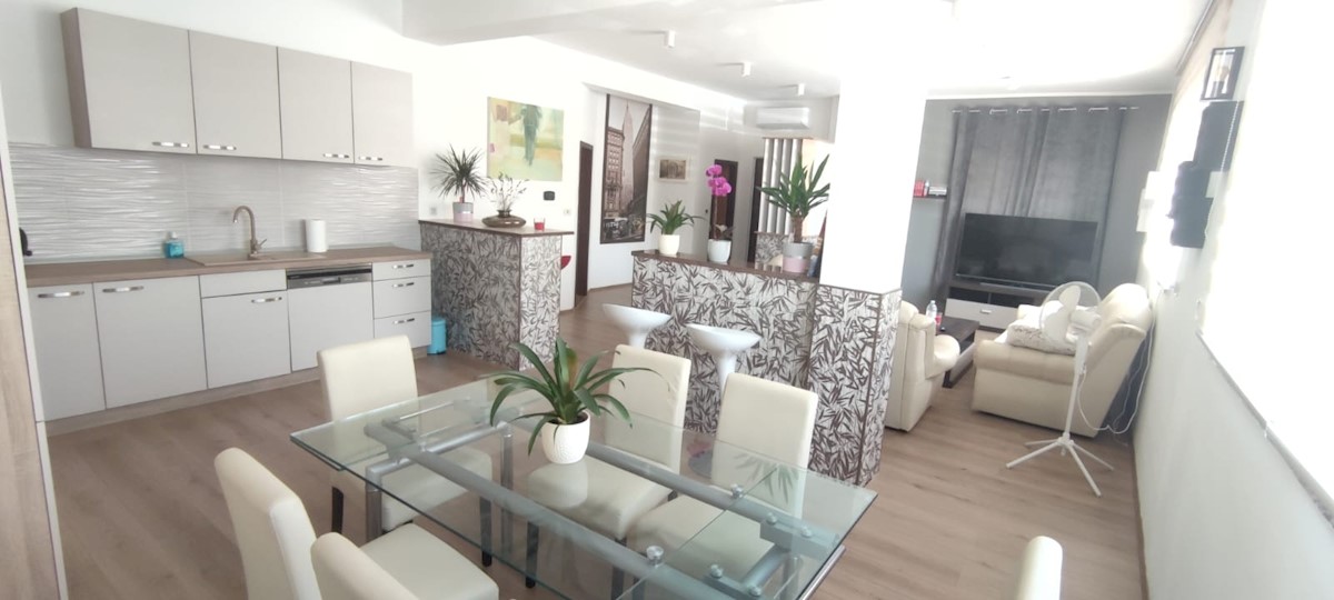 Apartmán Na predaj - ISTARSKA PULA