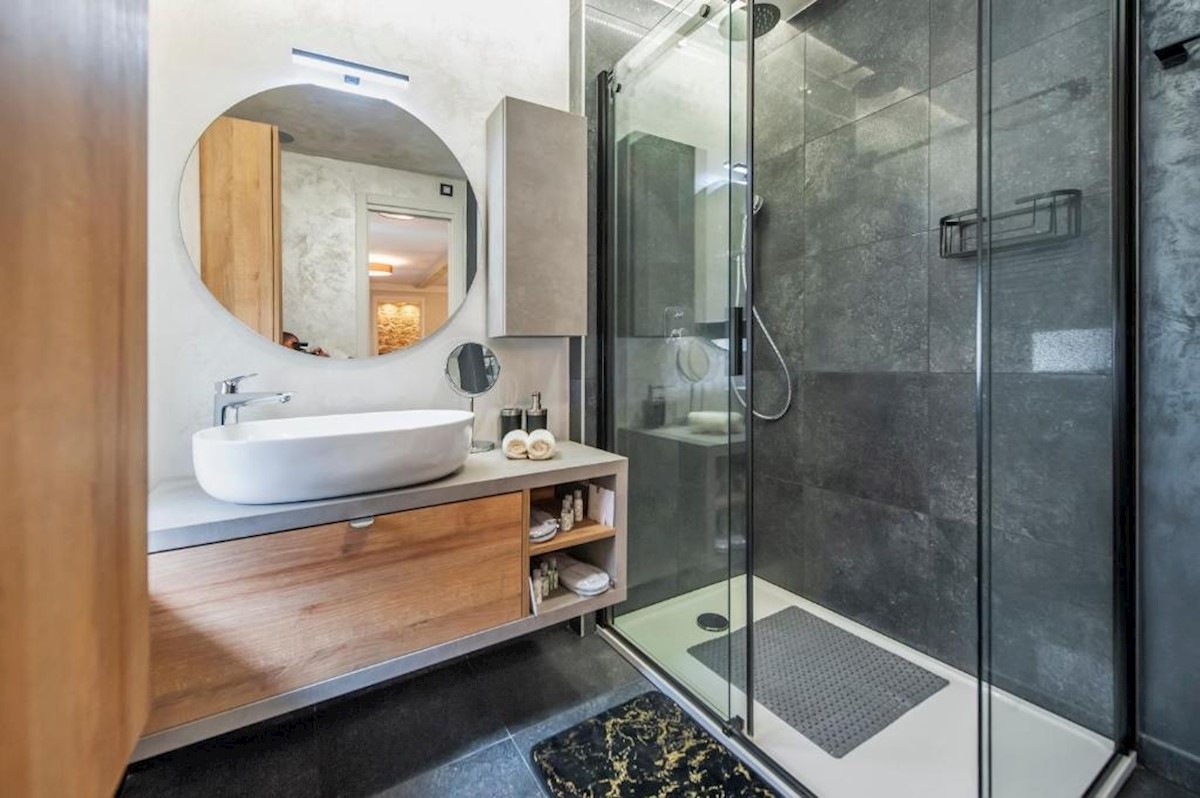 Appartamento In vendita - ISTARSKA ROVINJ
