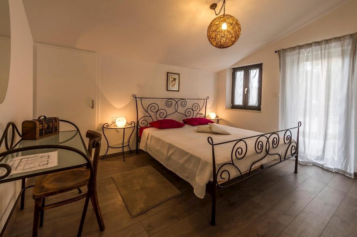 Haus Zu verkaufen - ISTARSKA TINJAN