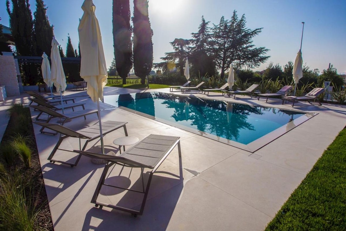 Casa In vendita - Istarska Poreč - foto 4/43