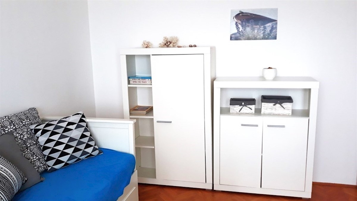 Flat For sale - ISTARSKA PULA