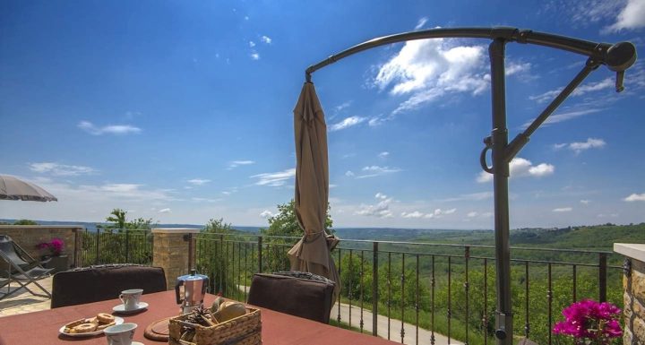 Hiša na predaj 193 m² – Buje