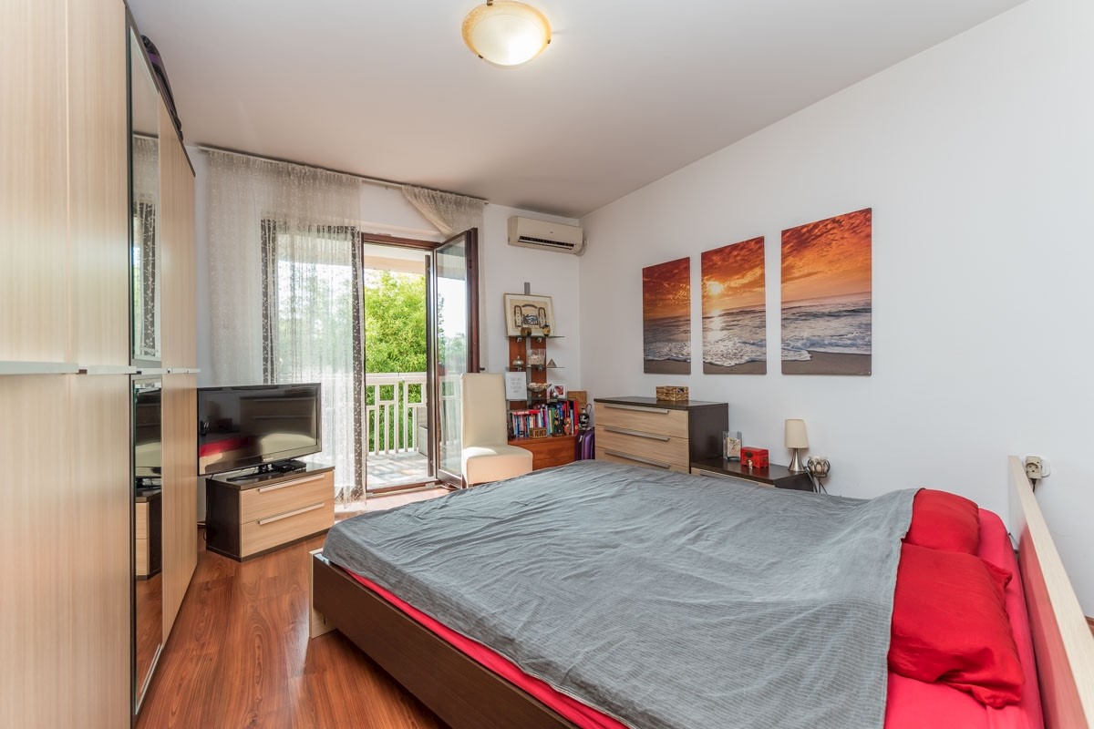 Flat For sale - ISTARSKA NOVIGRAD