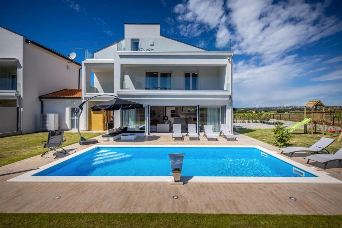 House For sale - Istarska Poreč - foto 1/31