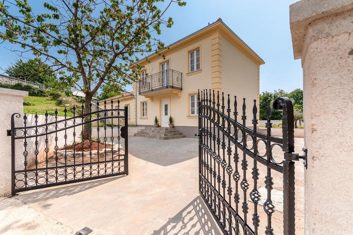 House For sale - ISTARSKA BARBAN