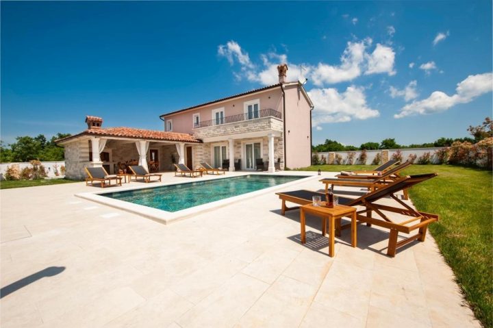 Casa in vendita 150 m² – Žminj