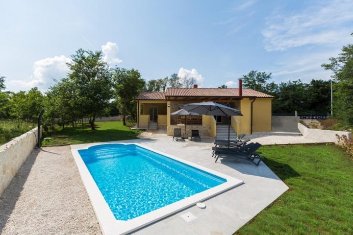 Casa in vendita 154 m² – Žminj