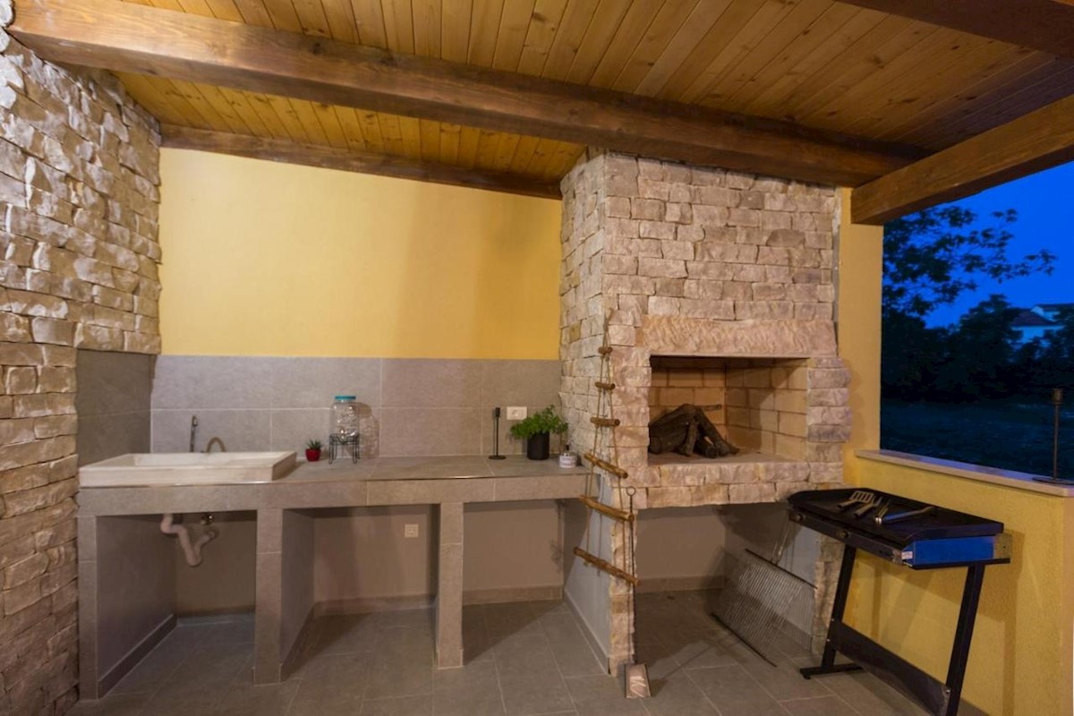 Kuća Na prodaju - ISTARSKA Žminj