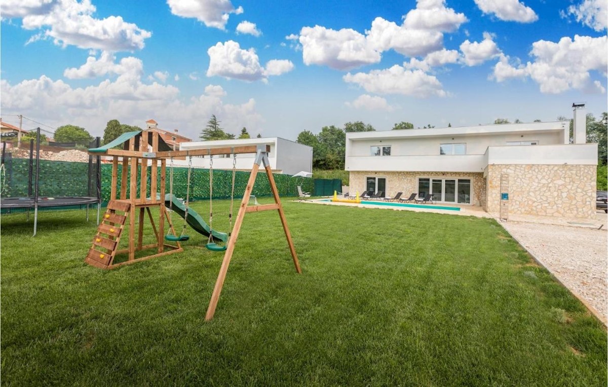 Haus Zu verkaufen - ISTARSKA SVETVINČENAT