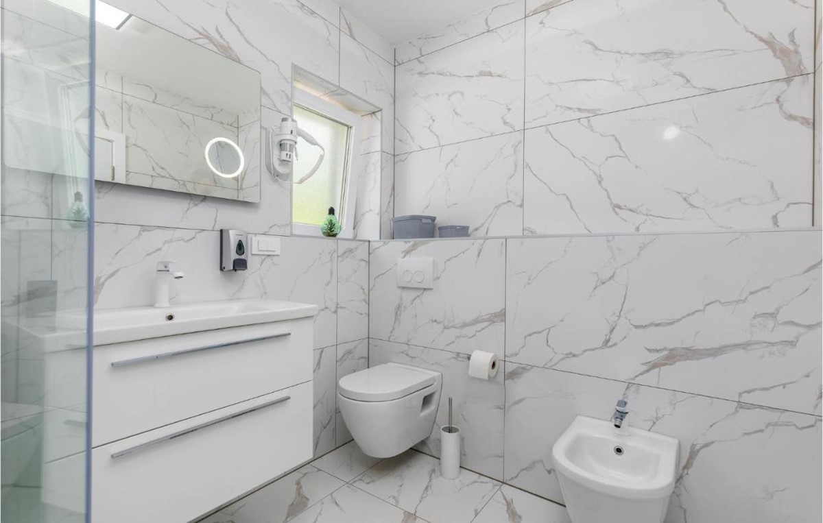Haus Zu verkaufen - ISTARSKA SVETVINČENAT