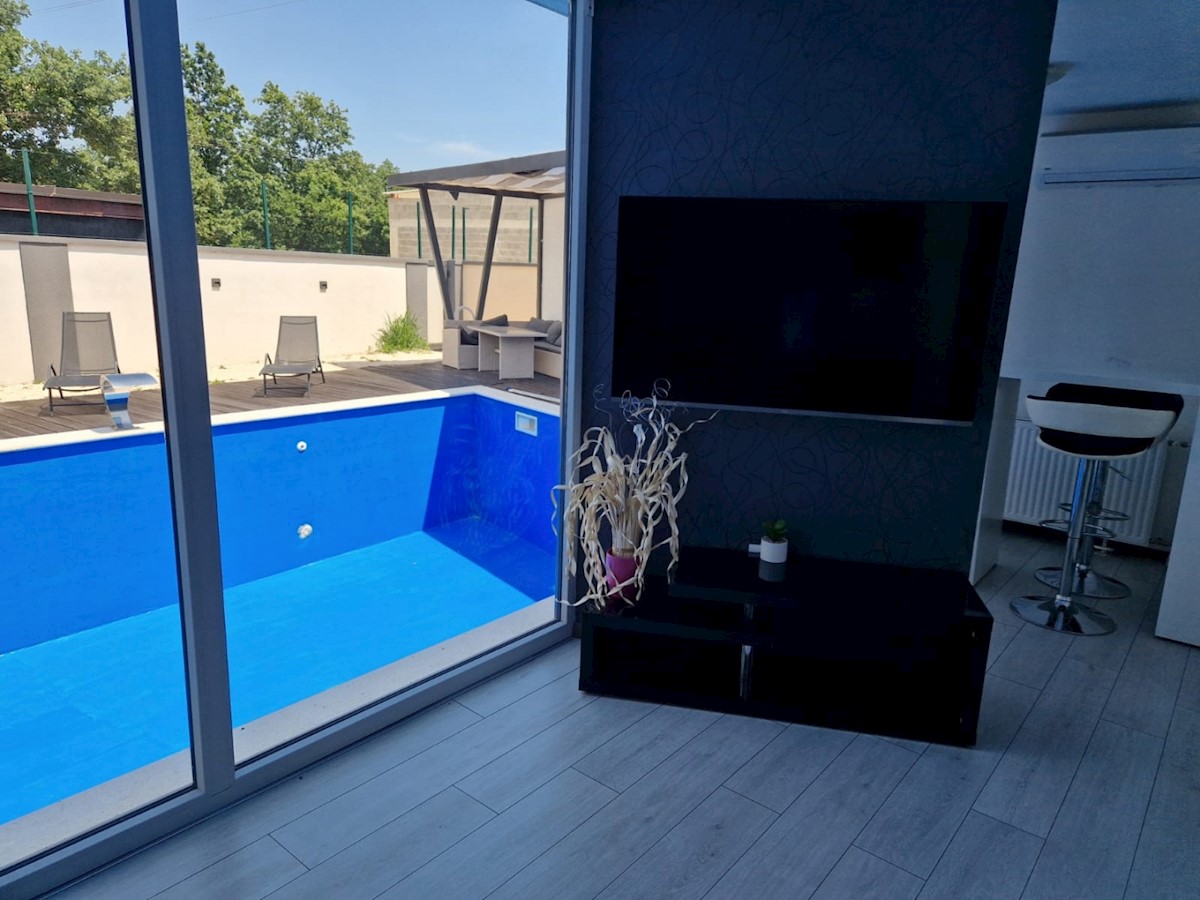 Maison À vendre - Istarska Svetvinčenat - foto 5/32