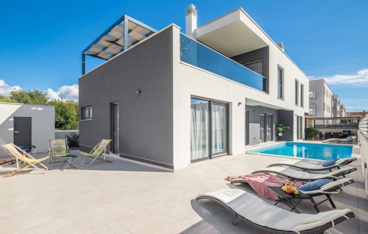 Kuća na prodaju 208 m² – Pula