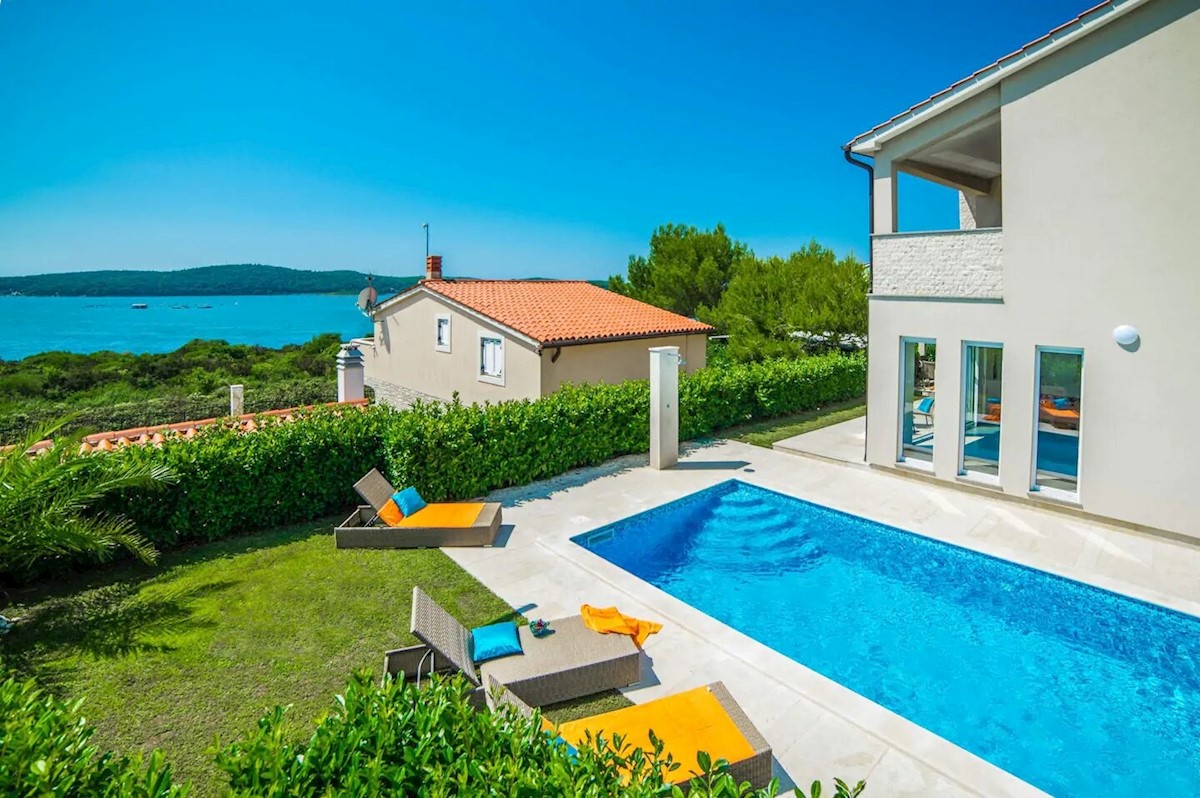 Maison À vendre - Istarska Medulin - foto 1/20