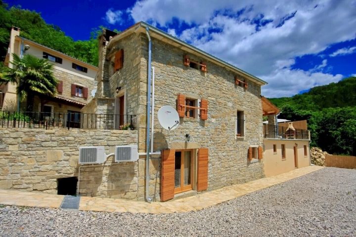 Haus Zu verkaufen - Istarska Oprtalj - foto 3/24