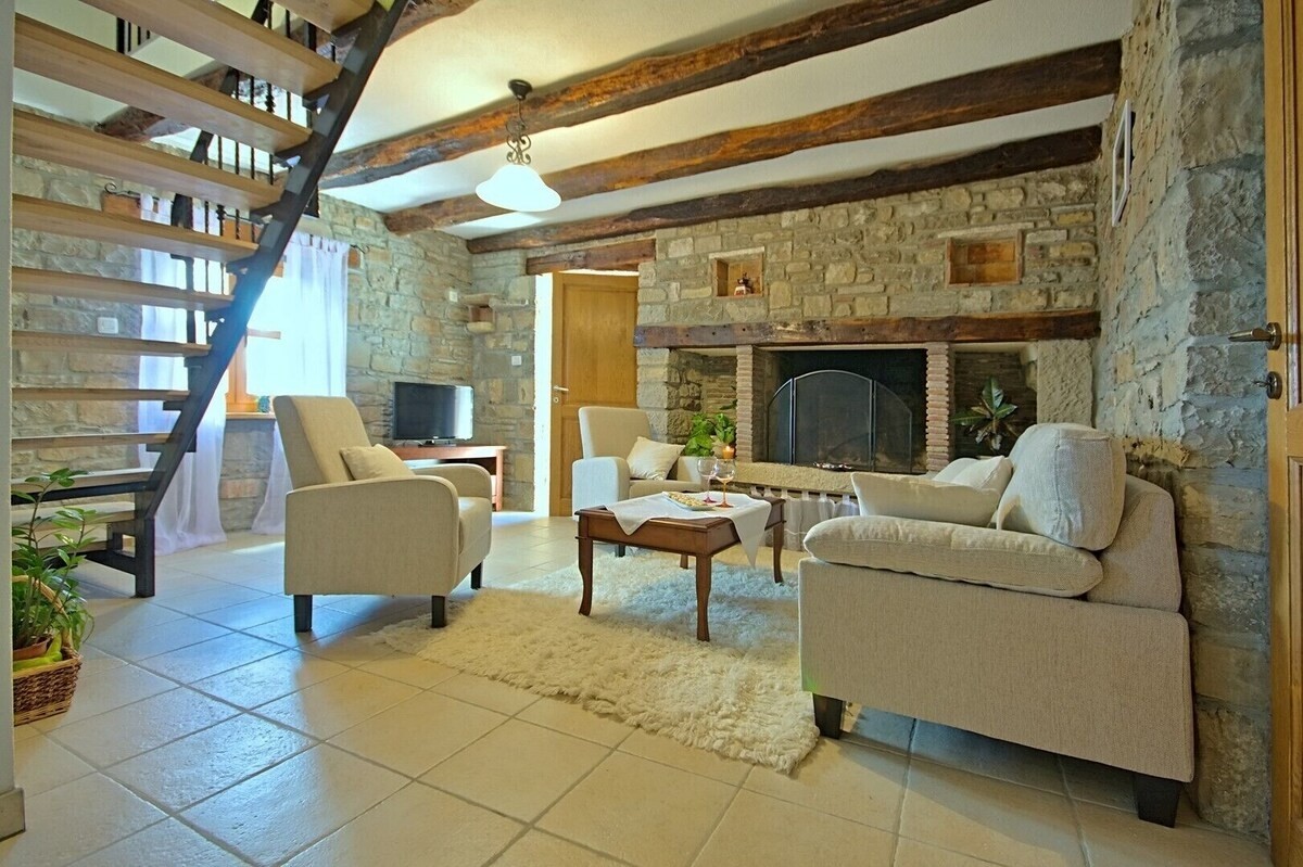 House For sale - ISTARSKA OPRTALJ