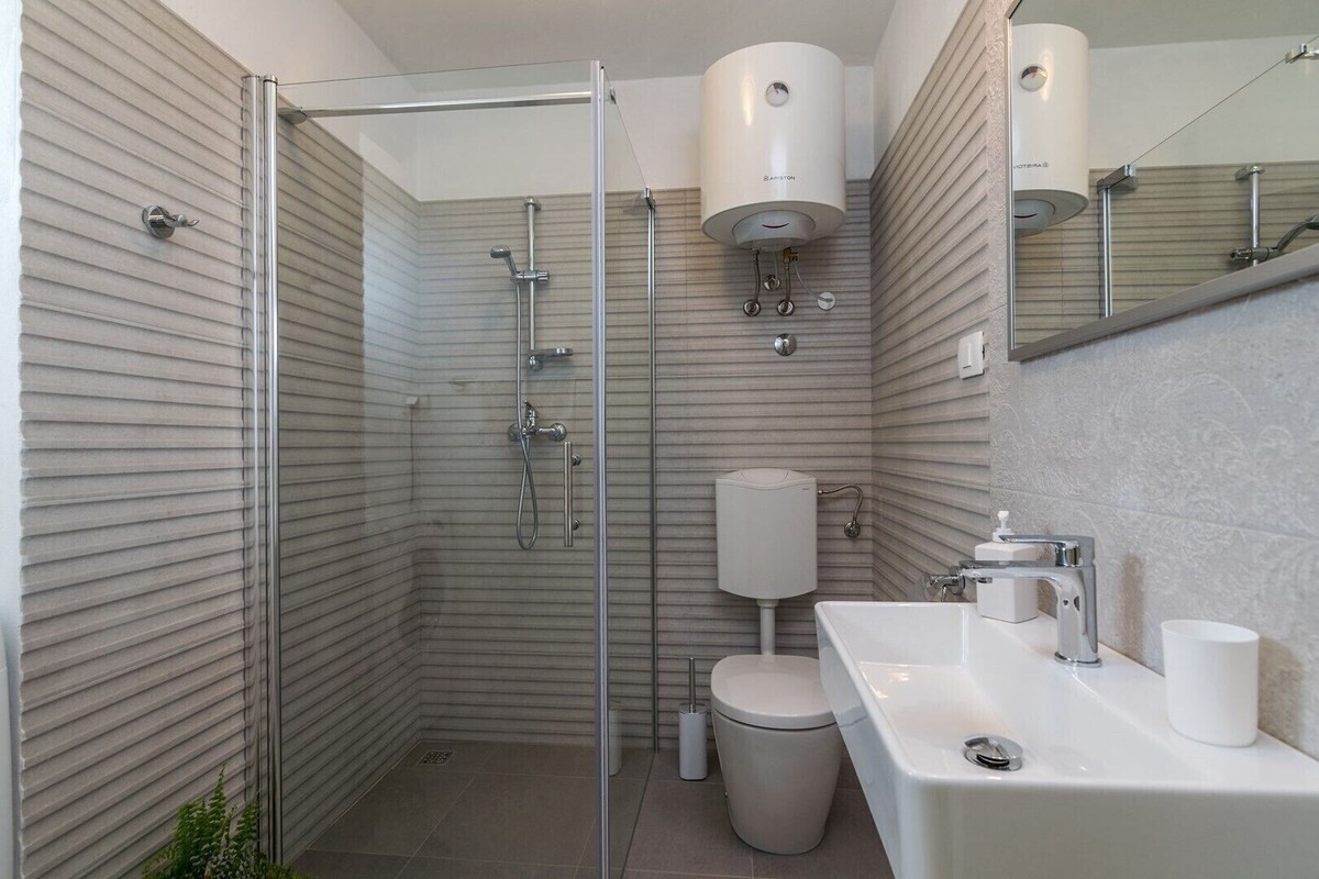House For sale - ISTARSKA OPRTALJ