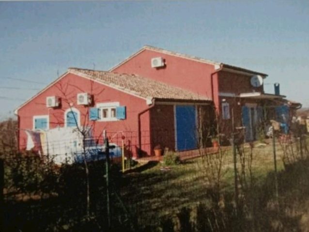 Kuća na prodaju 215 m² – Pula