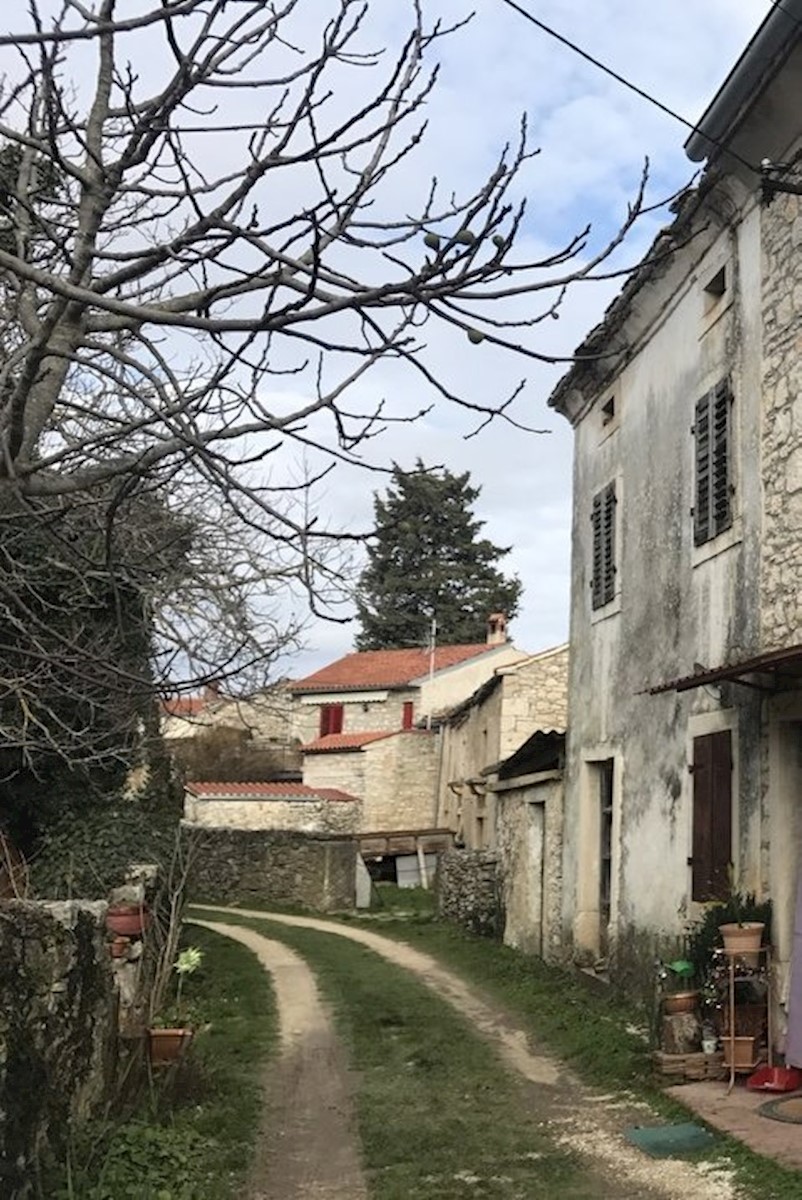 Kuća Na prodaju - ISTARSKA MARČANA