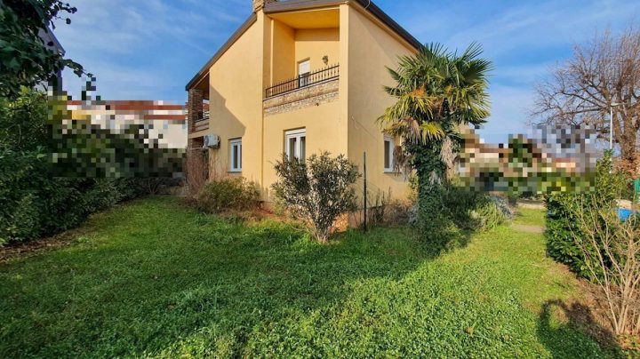 Dům na prodej 190 m² – Poreč