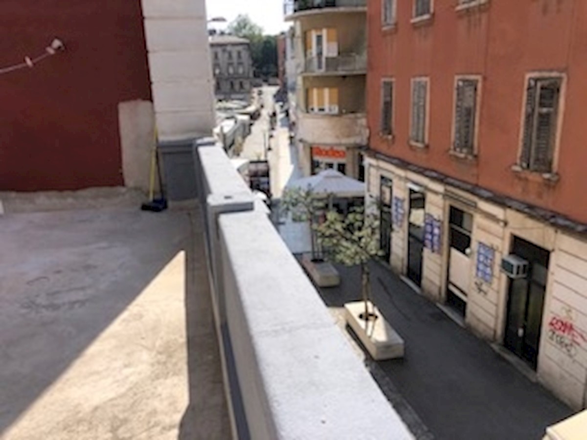 Flat For sale - ISTARSKA Pula