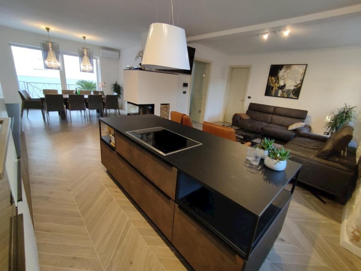 Haus Zu verkaufen - ISTARSKA PULA