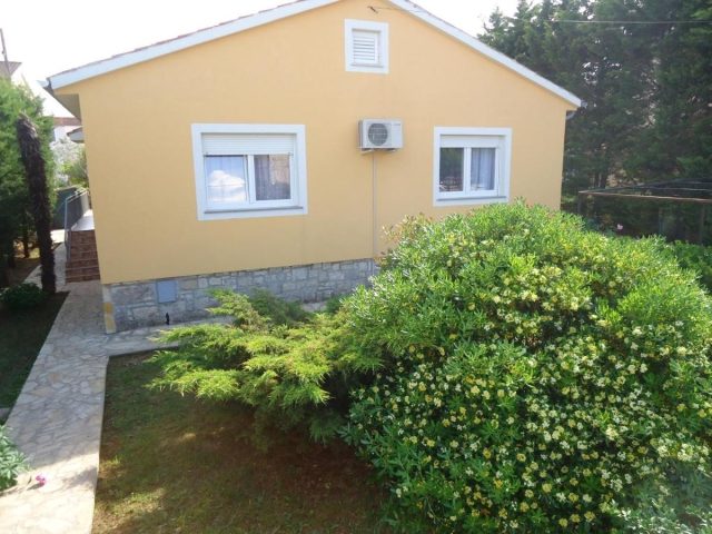 Kuća na prodaju 143 m² – Pomer