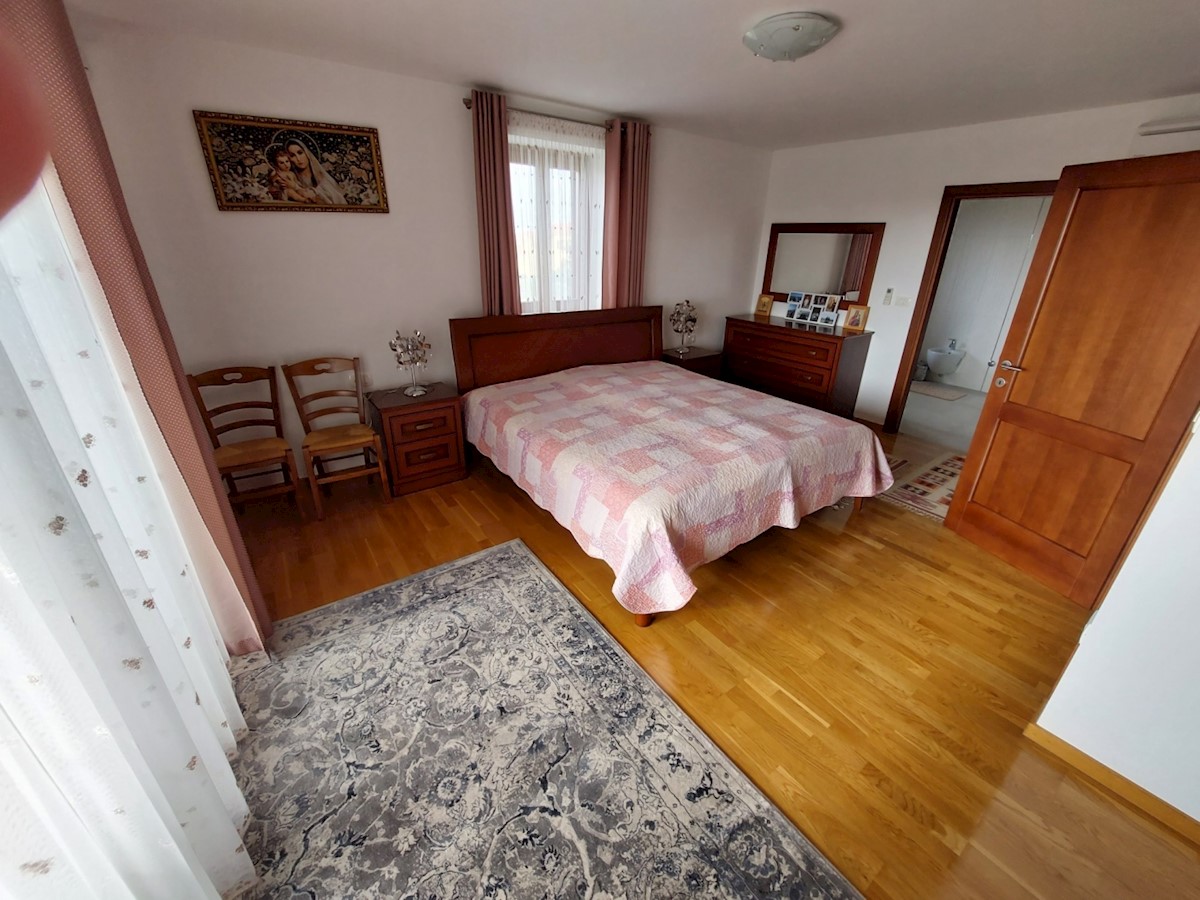 Kuća Na prodaju - ISTARSKA VODNJAN