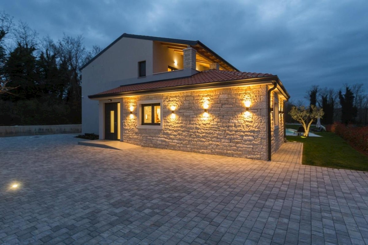 Kuća Na prodaju - ISTARSKA POREČ
