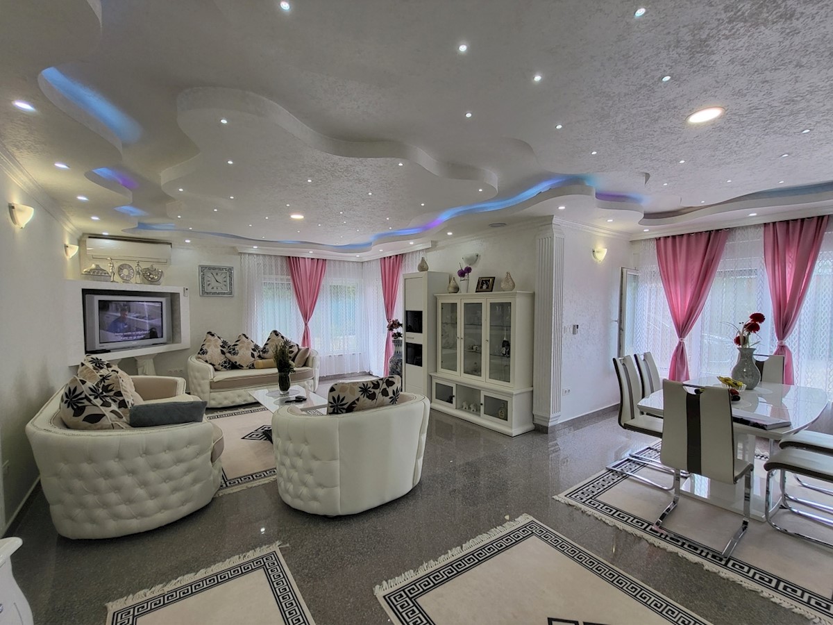 House For sale - ISTARSKA POREČ