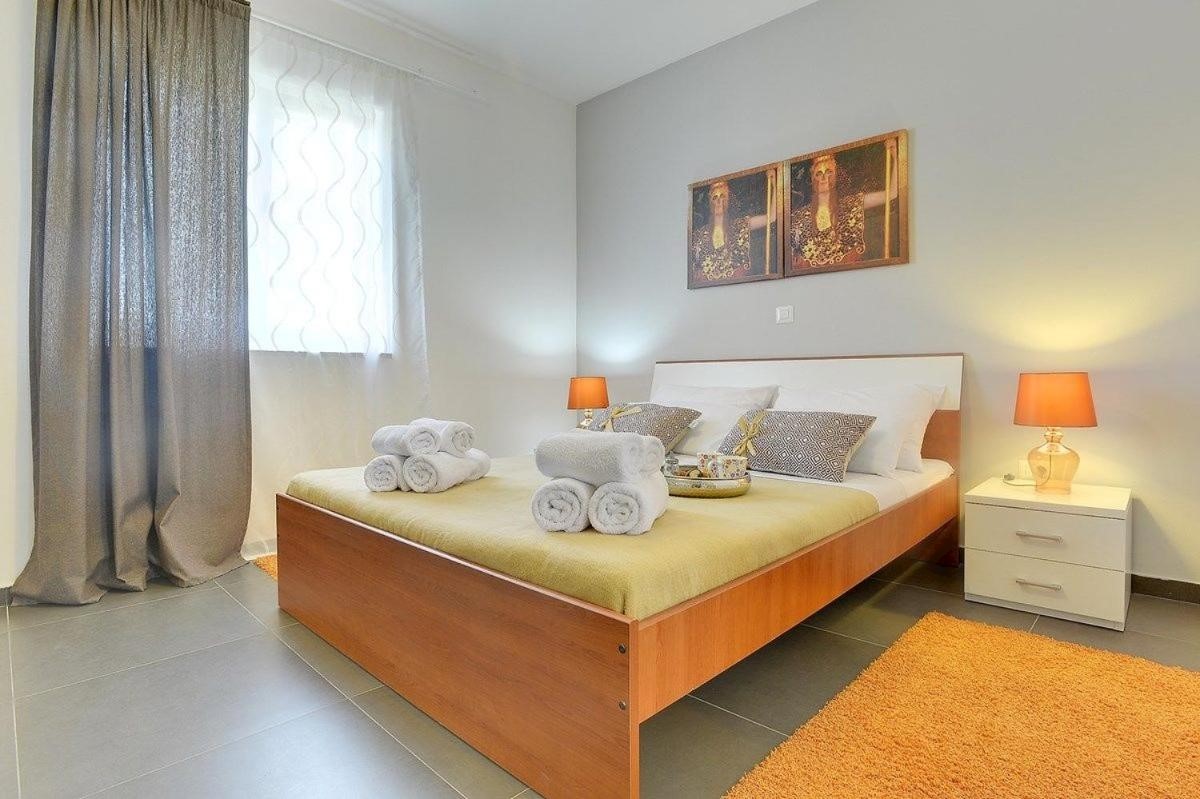 Casa In vendita - ISTARSKA ŽMINJ