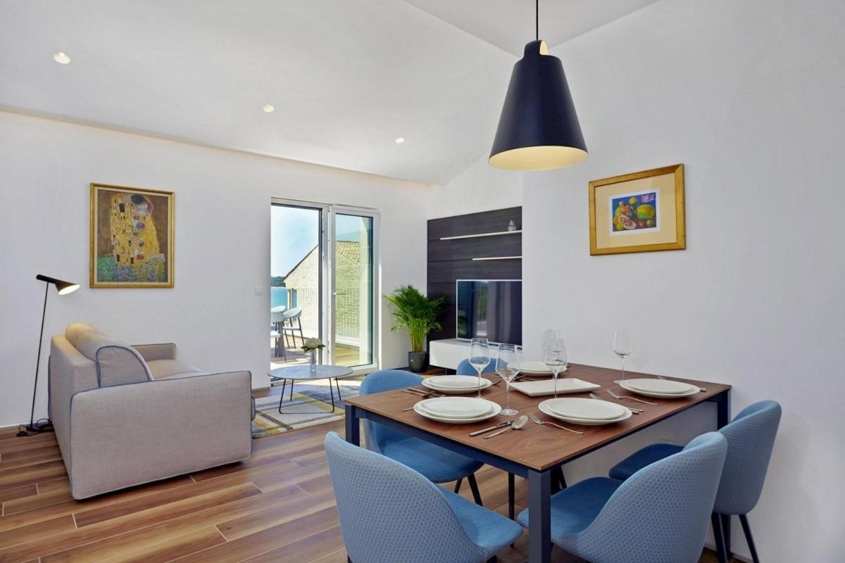House For sale - ISTARSKA MEDULIN
