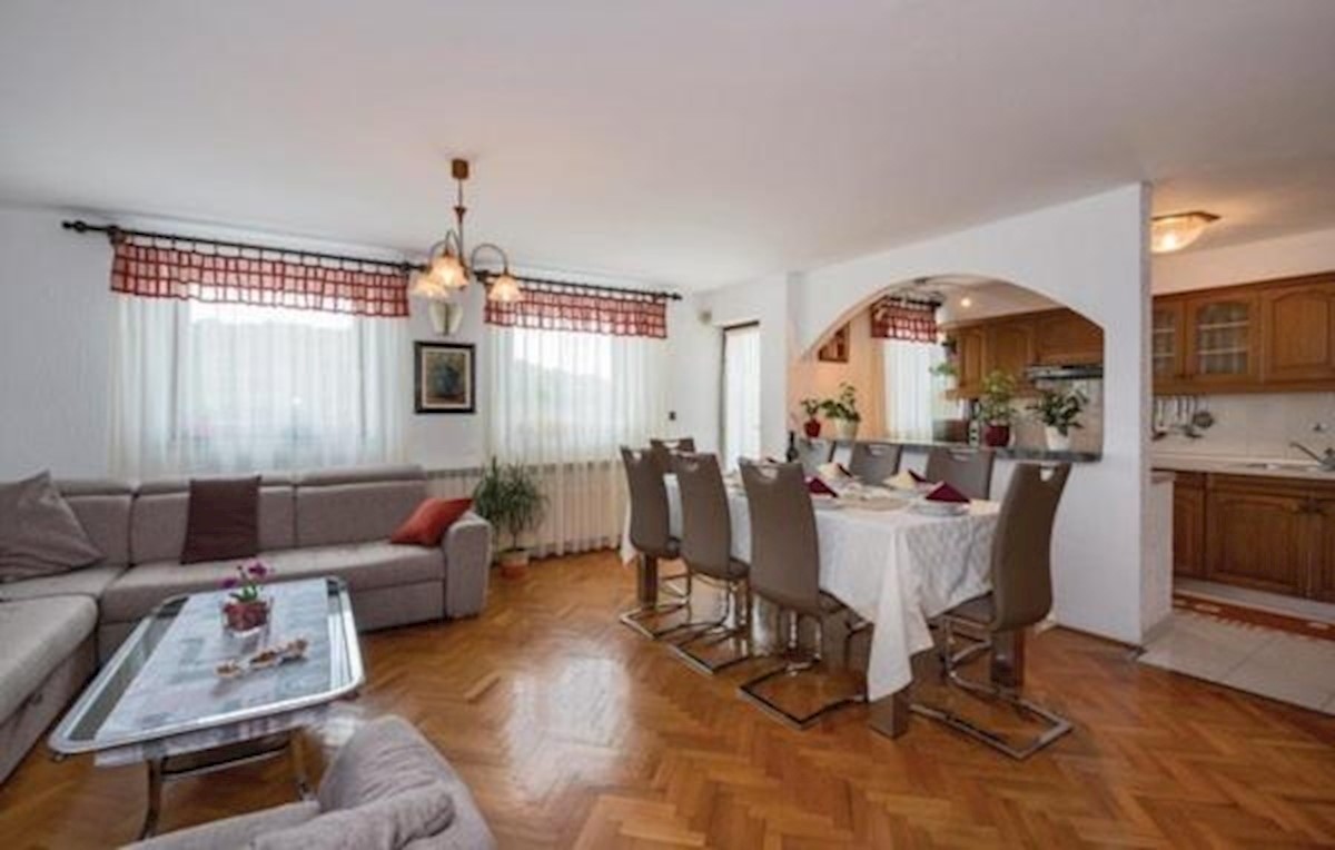 Haus Zu verkaufen - ISTARSKA PULA