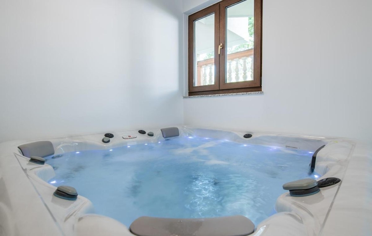 Haus Zu verkaufen - ISTARSKA PULA