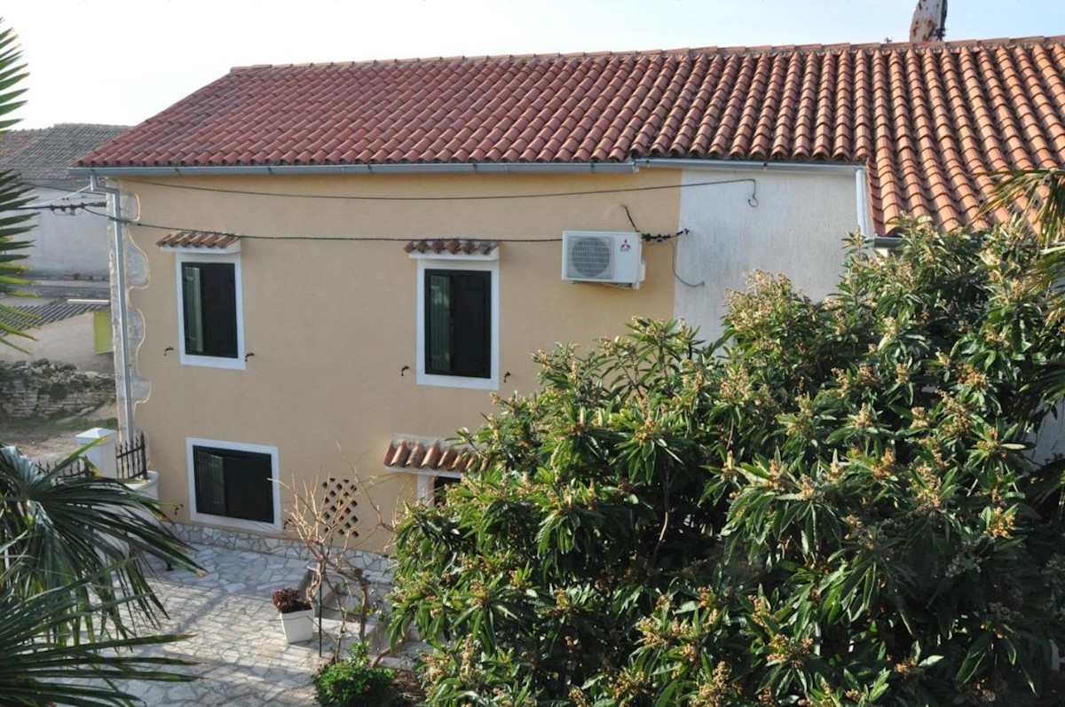 Kuća Na prodaju - ISTARSKA MARČANA