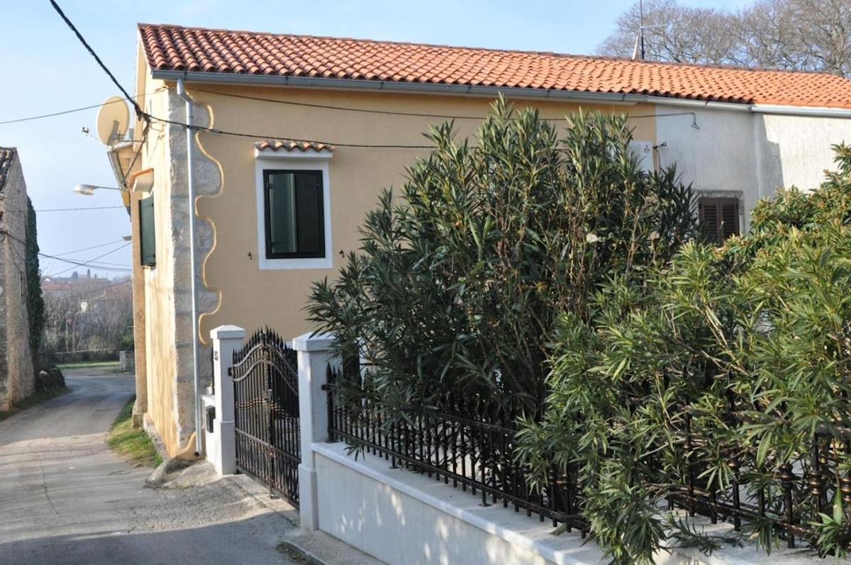 Kuća Na prodaju - ISTARSKA MARČANA